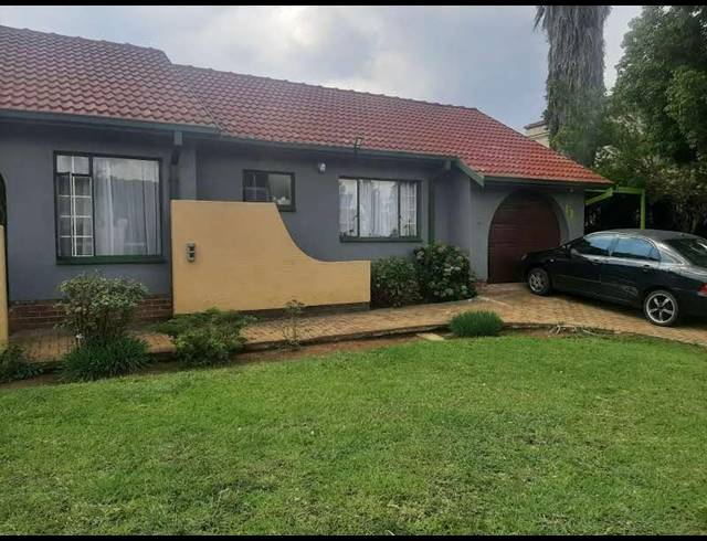 4 BEDROOM HOUSE FOR SALE IN BRACKENDOWNS